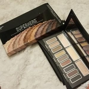 it cosmetics Makeup - New! IT cosmetics superhero palette it cosmetics Makeup - New! IT cosmetics superhero palette